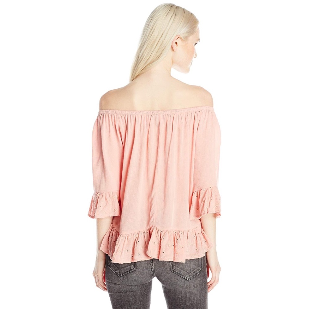 Blush Ruffle Eyelet Off Shoulder Top - Picture 2 of 3